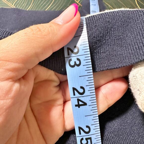 Armani Collezioni Women Silk Blend Long Sleeves Basic Cardigan Top Navy Blue 12 - Picture 10 of 16